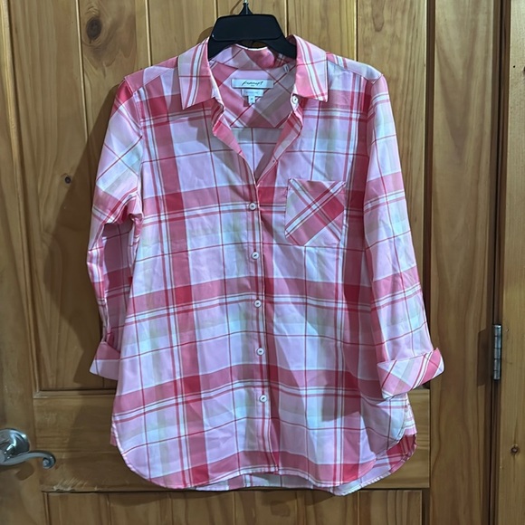Foxcroft NYC wrinkle free button down - Picture 1 of 7
